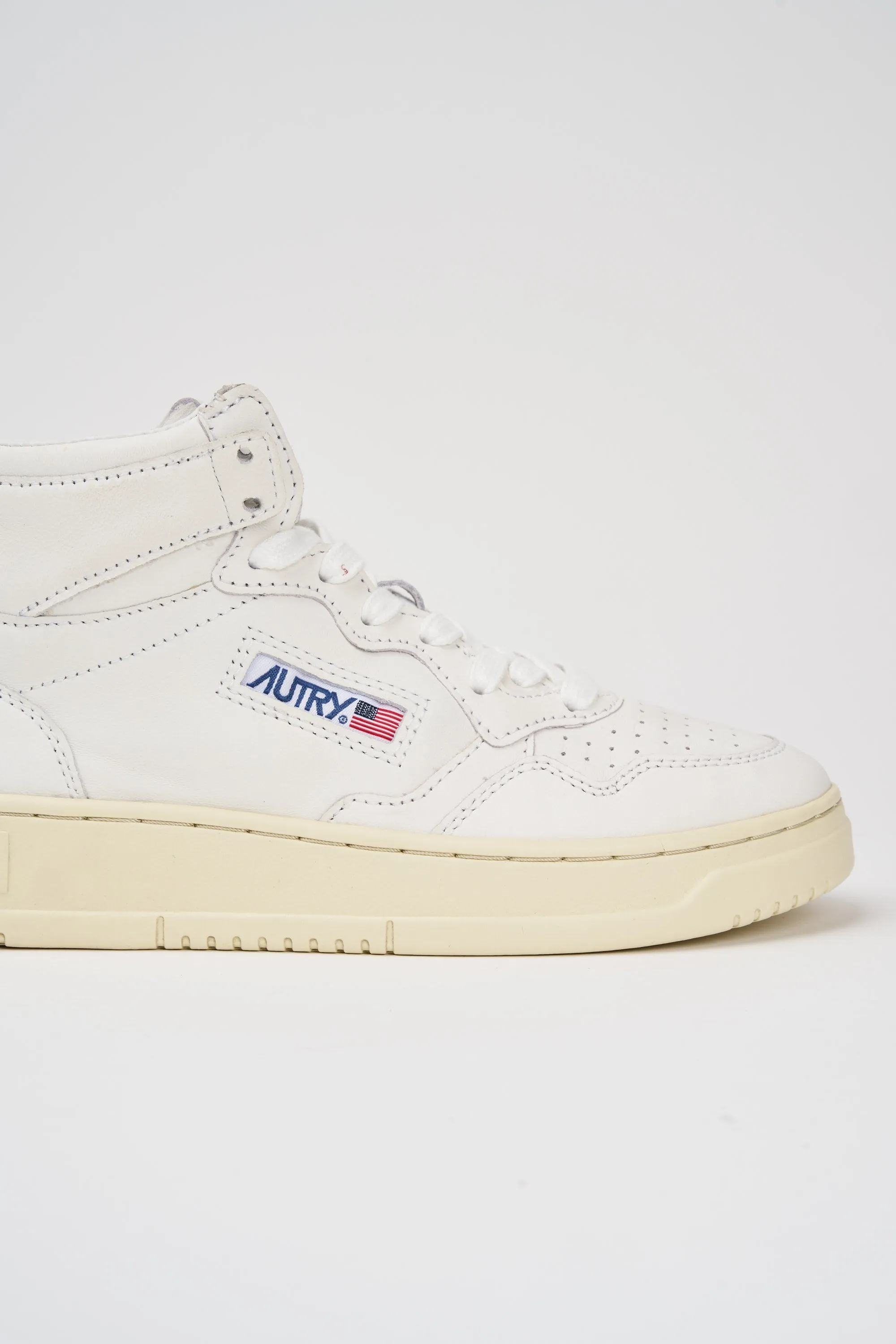 Autry Sneackers Medalist Mid Pelle Capra Colore Bianco 4051