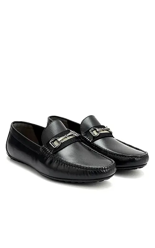 Black Moccasins With Metal Clip