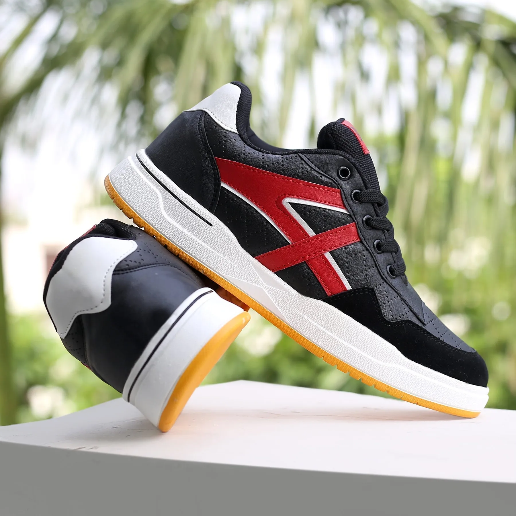 Bxxy's Men's Casual Lace-up Shoes