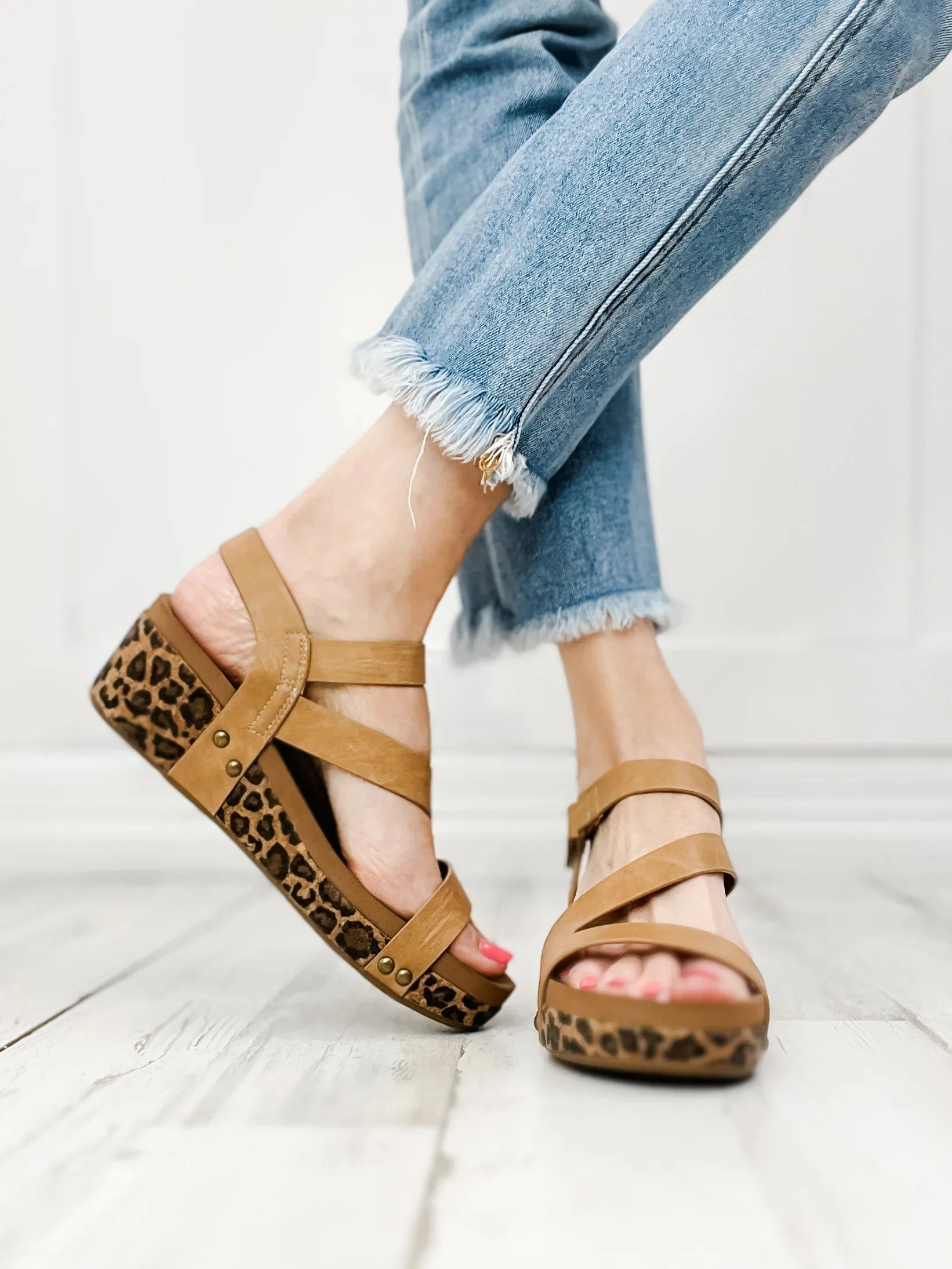 Corkys Keep It Casual Wedge Sandals, Caramel