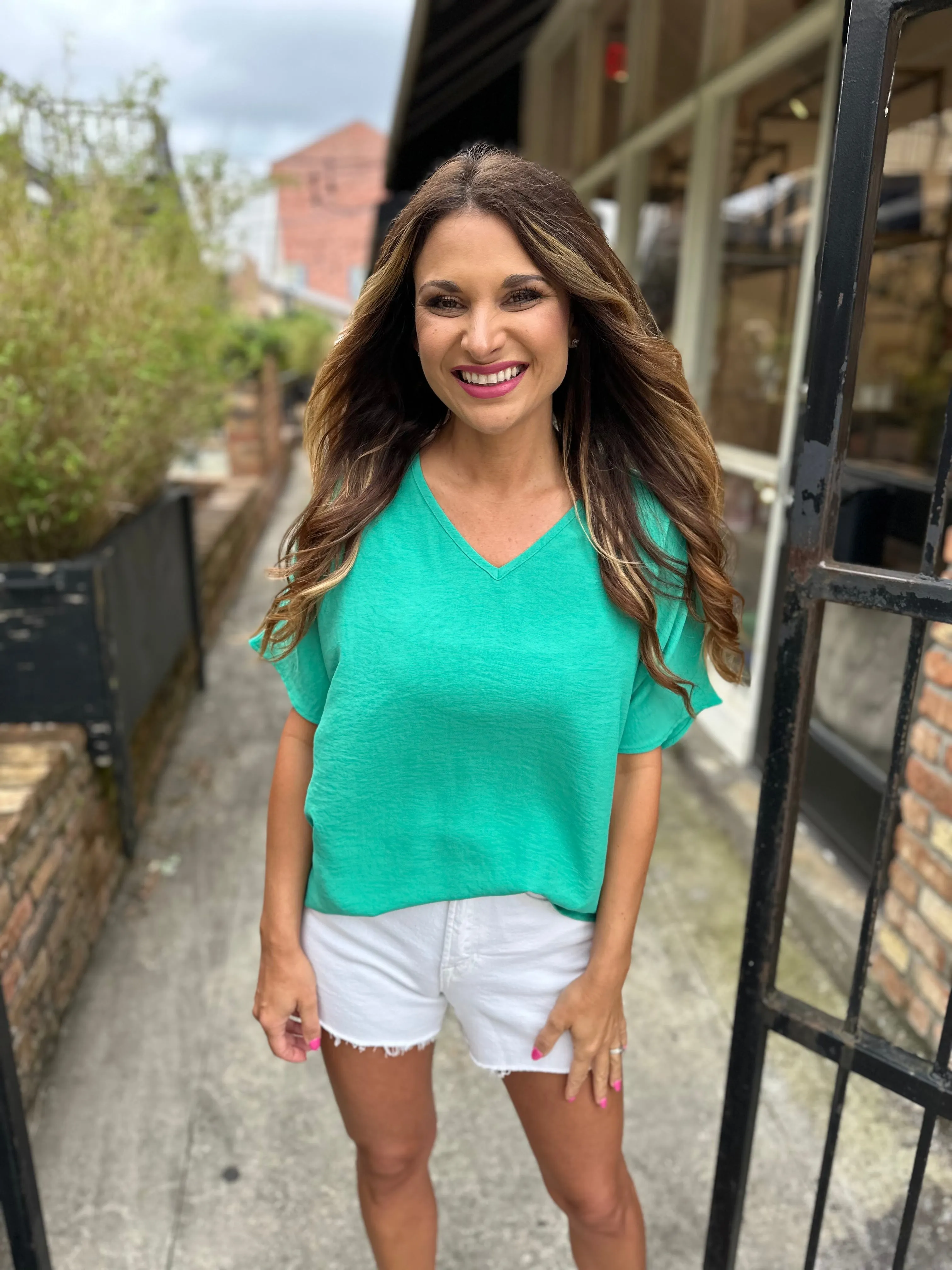 Flowy V Blouse-Kelly Green