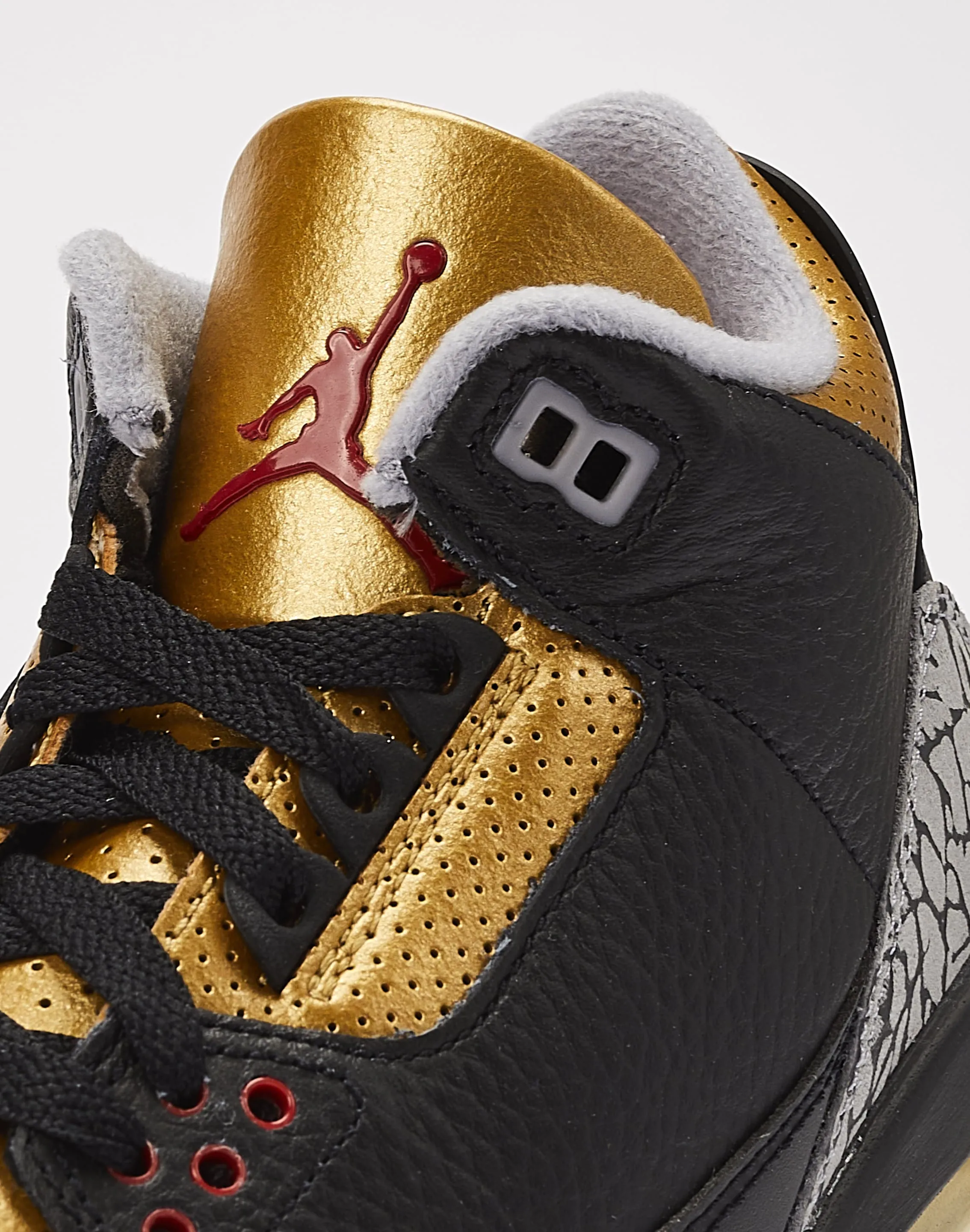 Jordan Air Jordan 3 Retro 'Black Cement Gold'