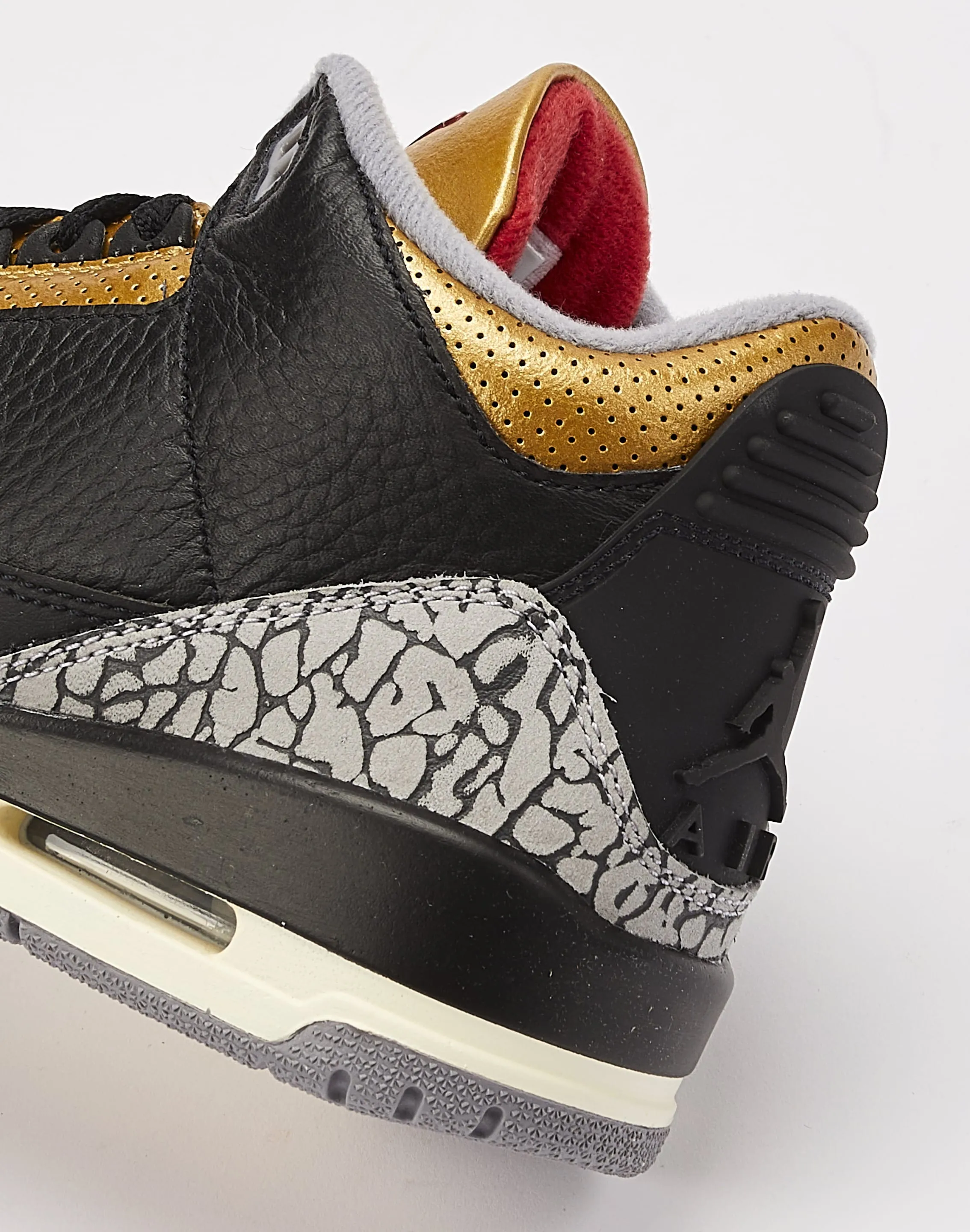 Jordan Air Jordan 3 Retro 'Black Cement Gold'