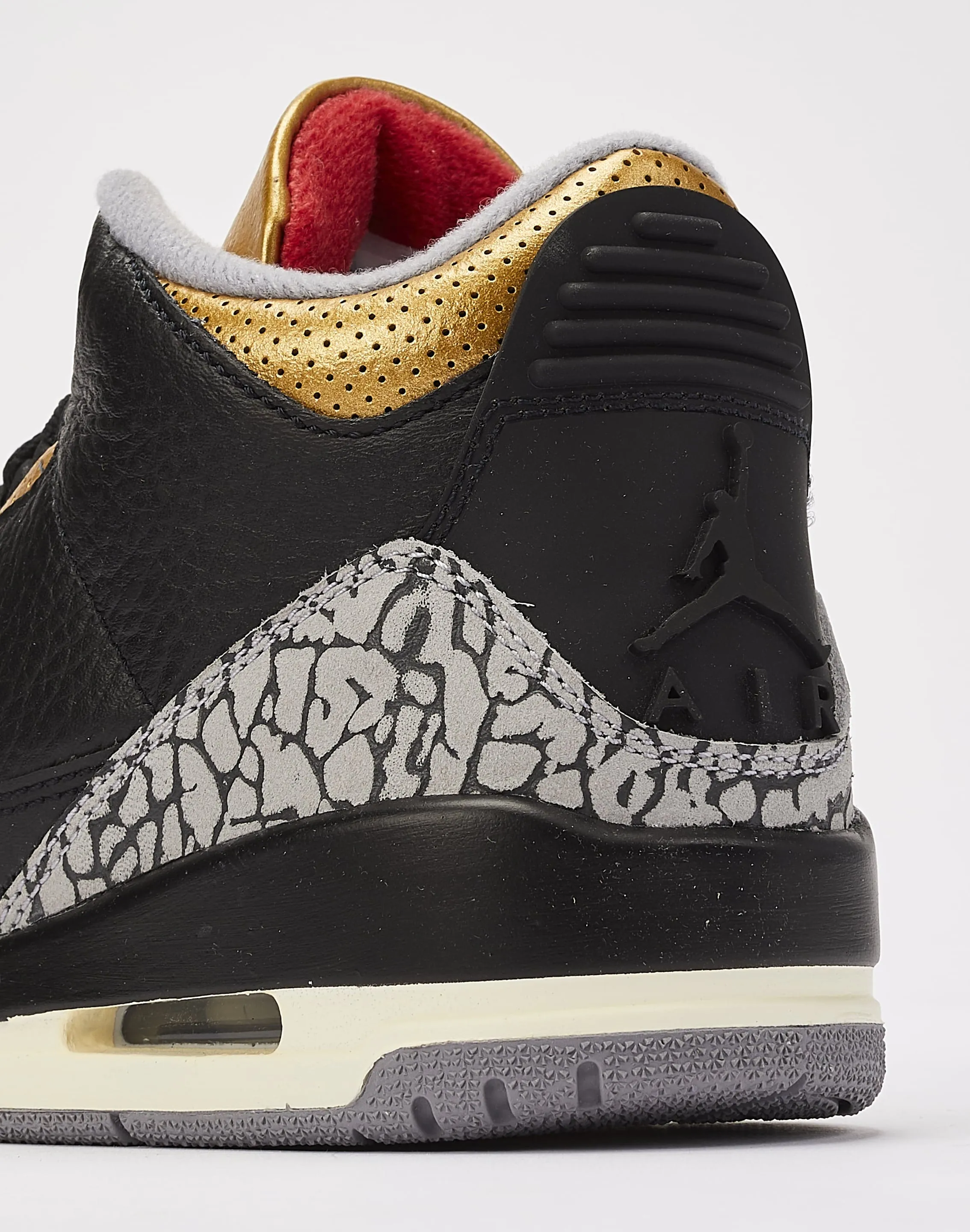 Jordan Air Jordan 3 Retro 'Black Cement Gold'