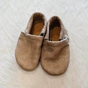 Leather Mocassin with Fringe in Latte