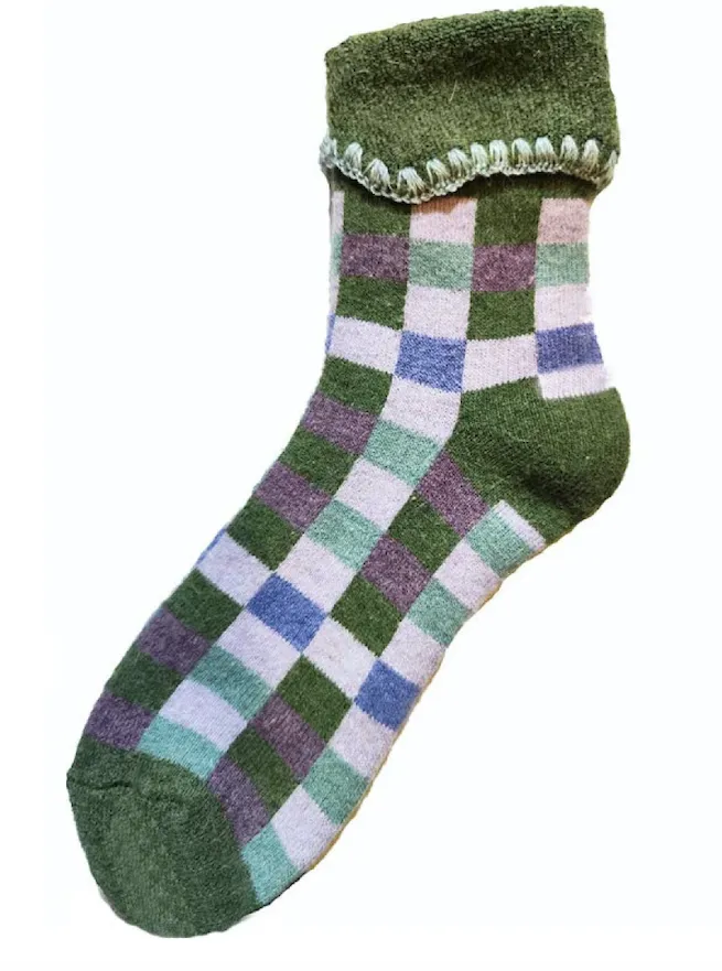 Luxurious Cuff Plaid House Socks
