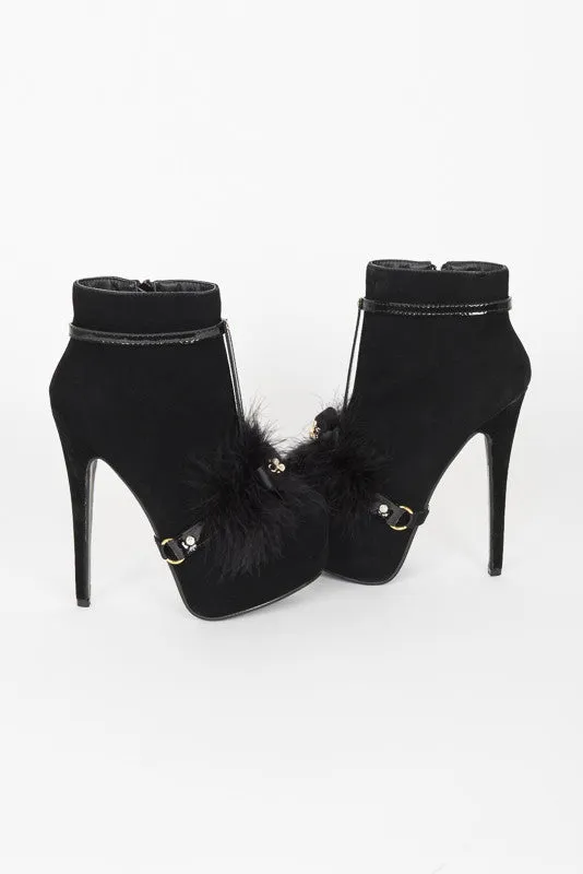 Ritsy Heel Cuffs