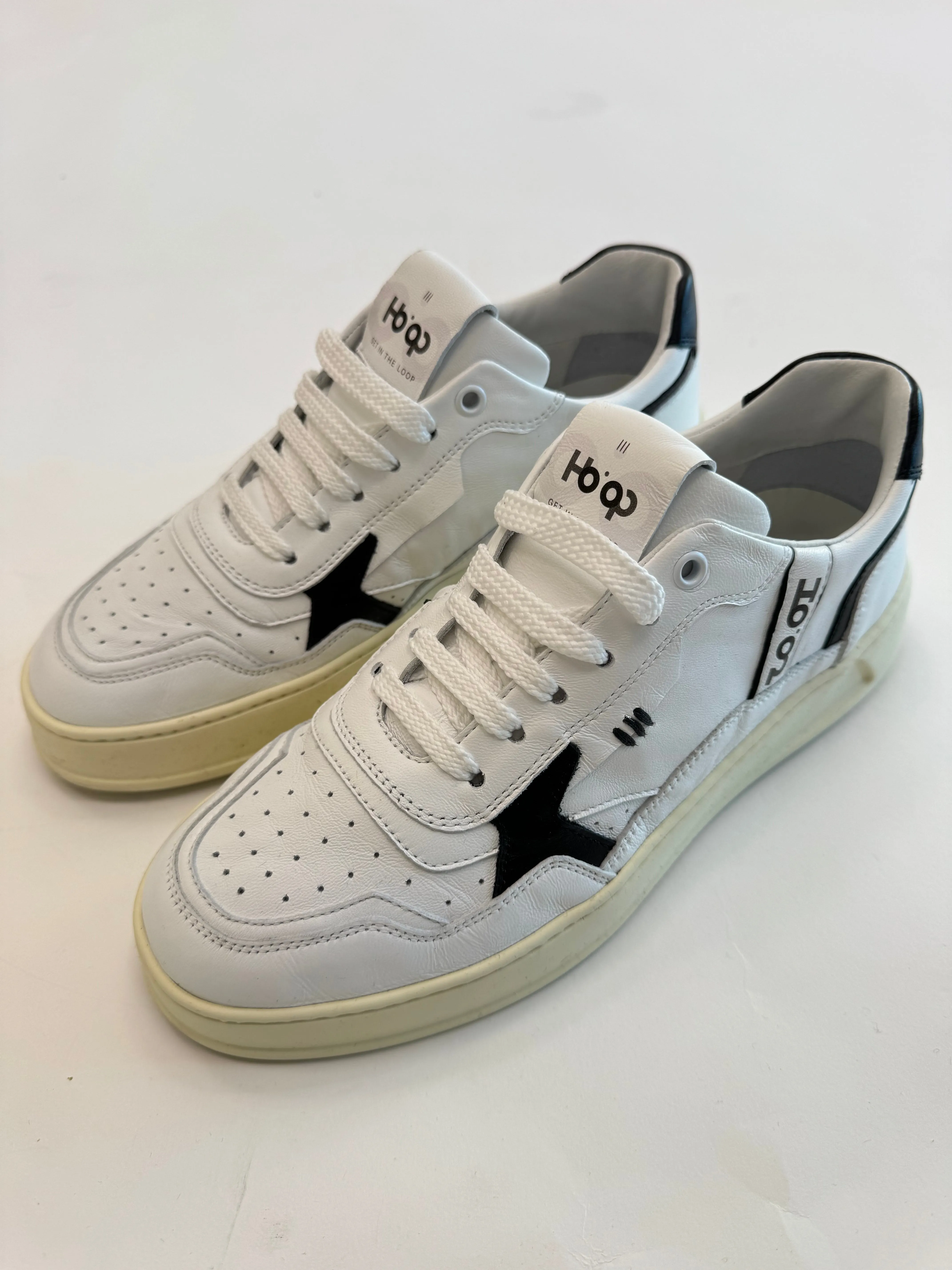 Sneaker Ho'op White Black