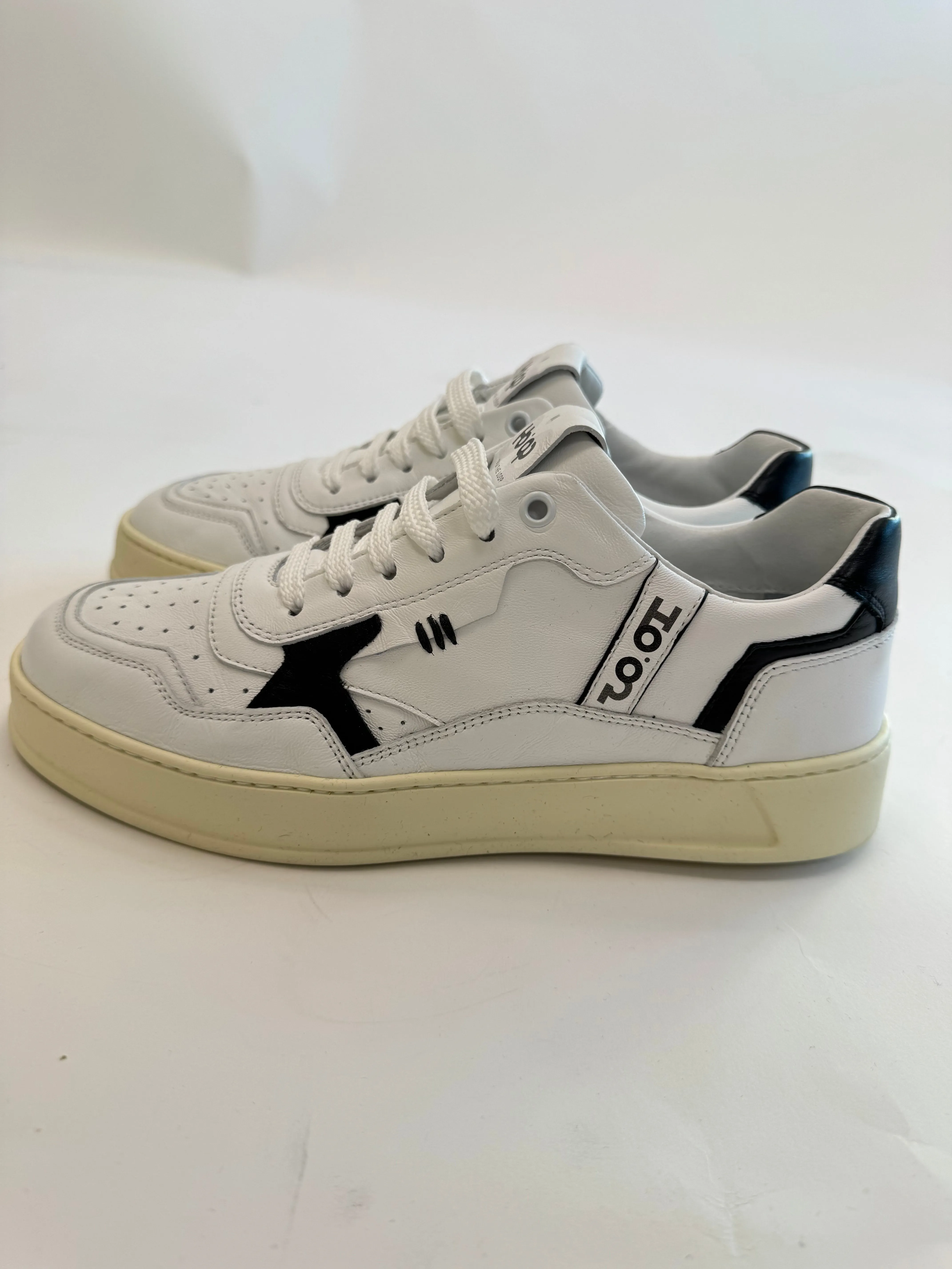 Sneaker Ho'op White Black