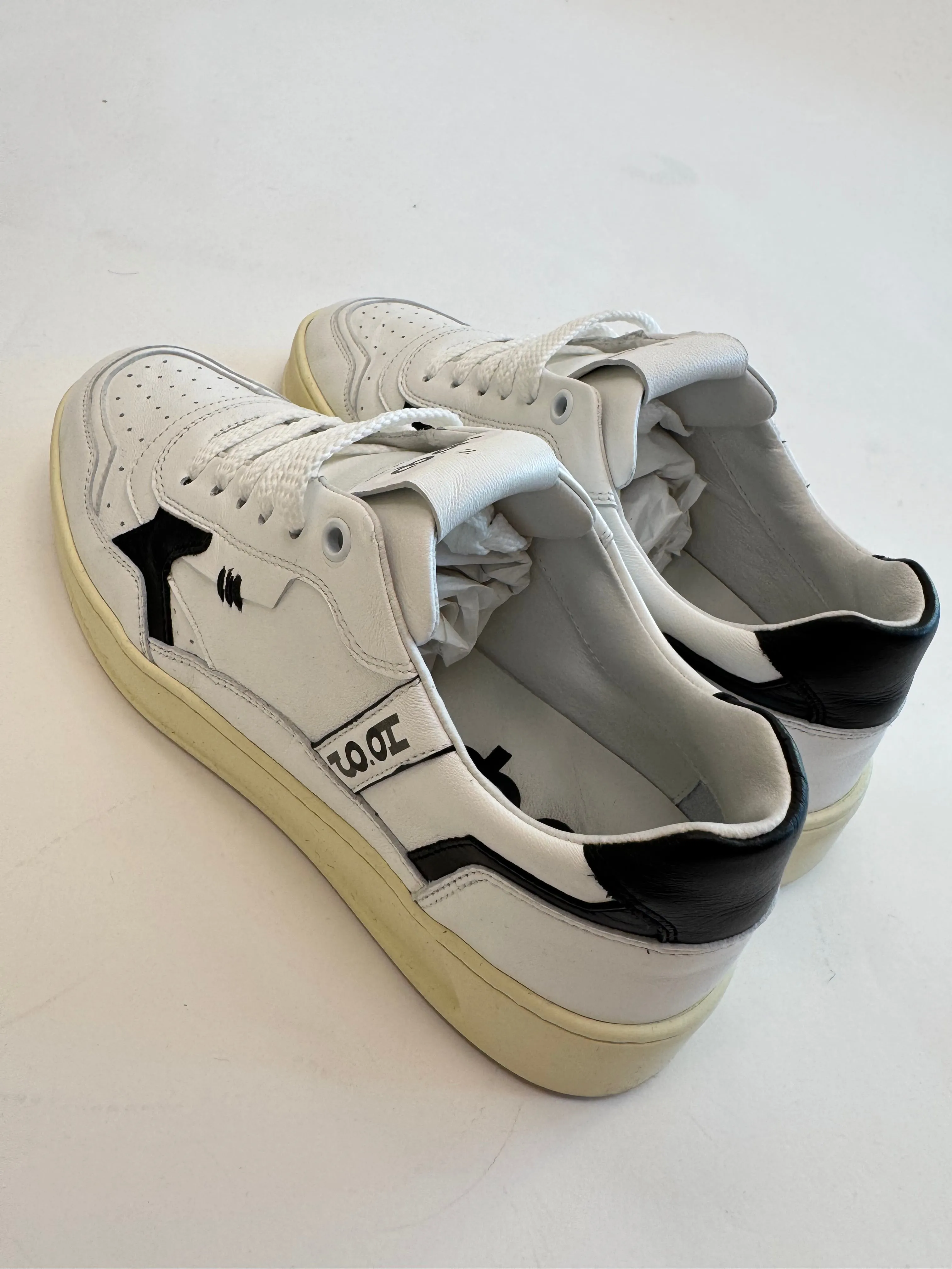 Sneaker Ho'op White Black